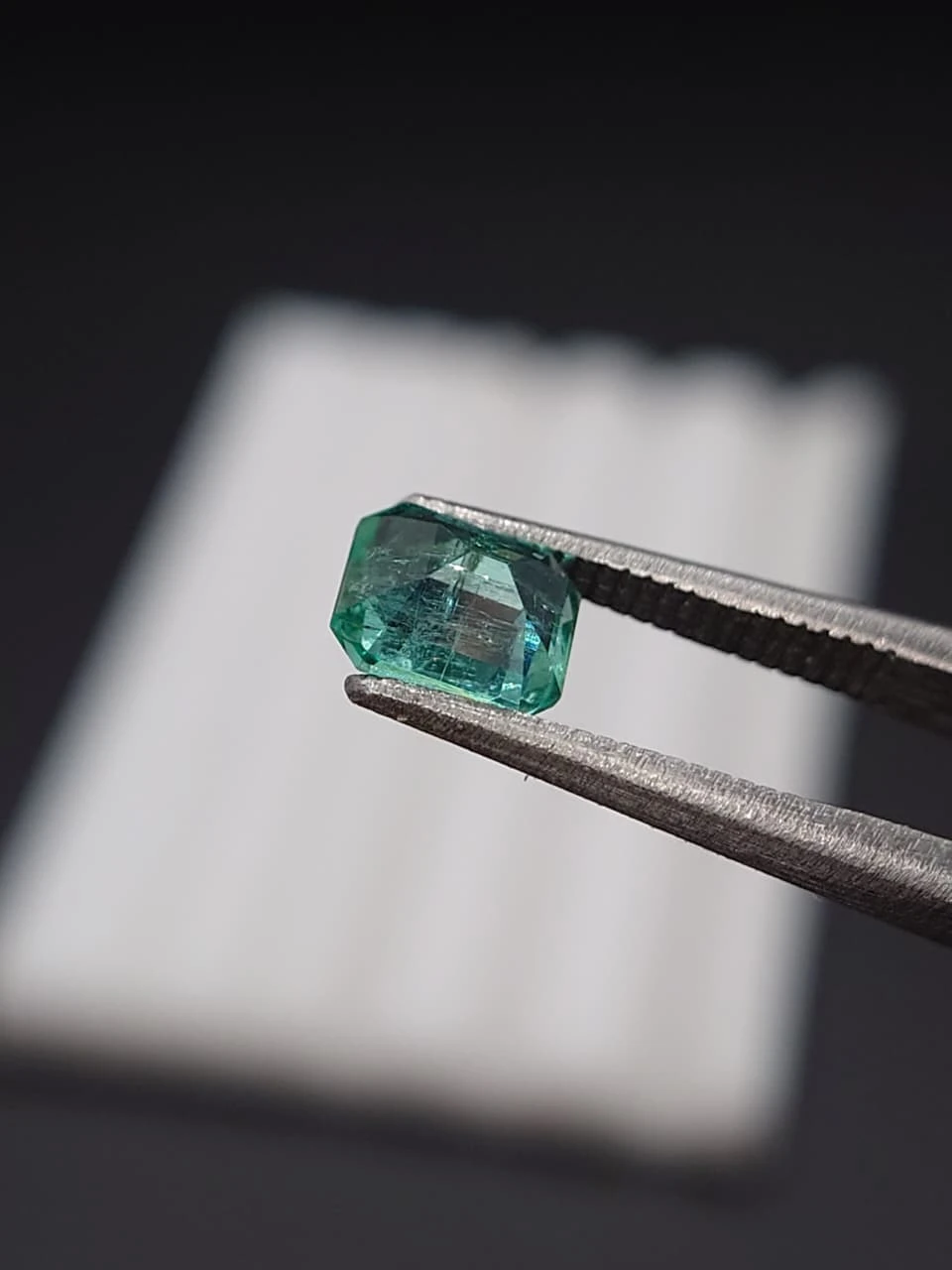 0.8ct Octagon Faceted Panjsher Emerald from Afghanistan — view 4